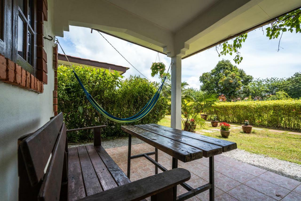 Lovely Garden Villas 珍南海滩 外观 照片