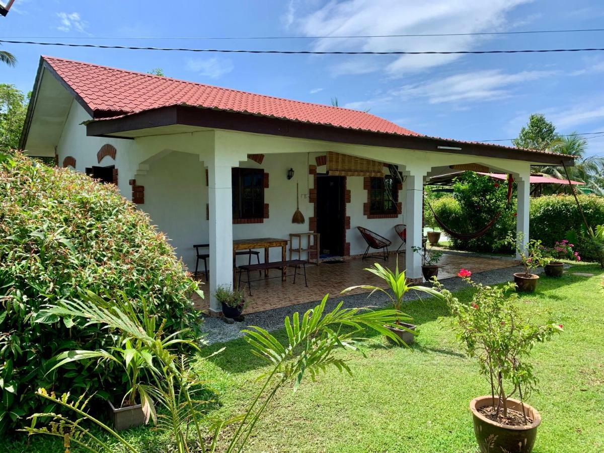Lovely Garden Villas 珍南海滩 外观 照片