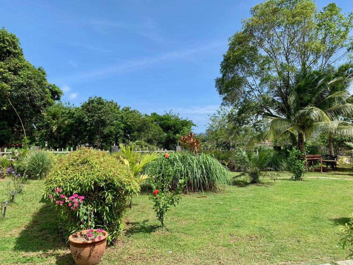 Lovely Garden Villas 珍南海滩 外观 照片