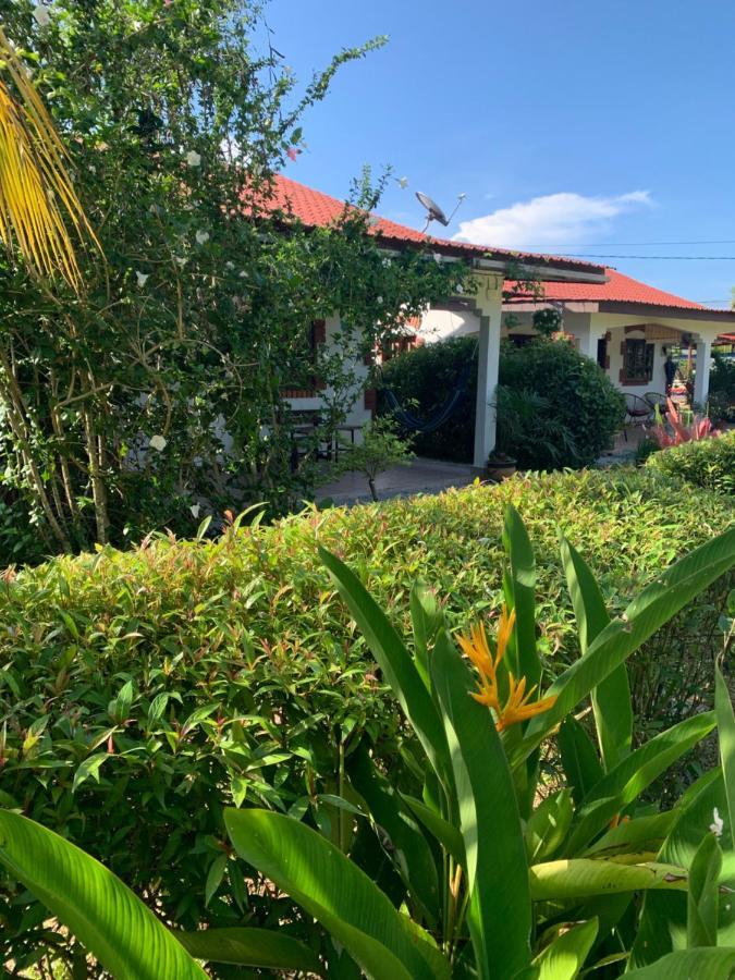 Lovely Garden Villas 珍南海滩 外观 照片